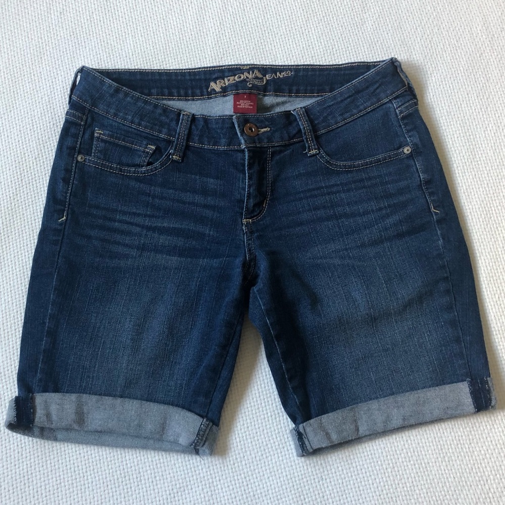 Jean Shorts - Picture 2 of 4